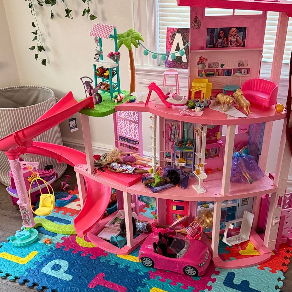 Barbie Dreamhouse with Pink and Yellow Features